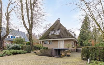 Parallelweg 69
