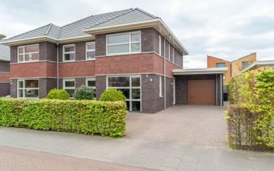 Zweerdeneil. 6