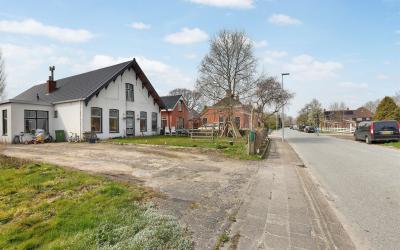 Dorpsweg 37