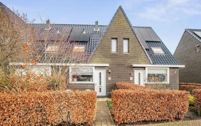 Menkarstraat 23
