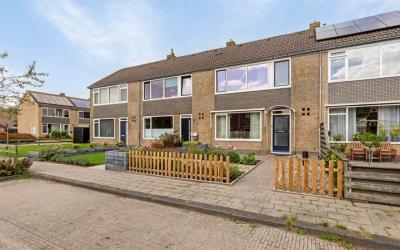 Kerkstraat 10