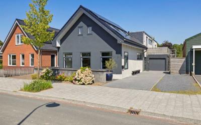 Hoofdstraat 12