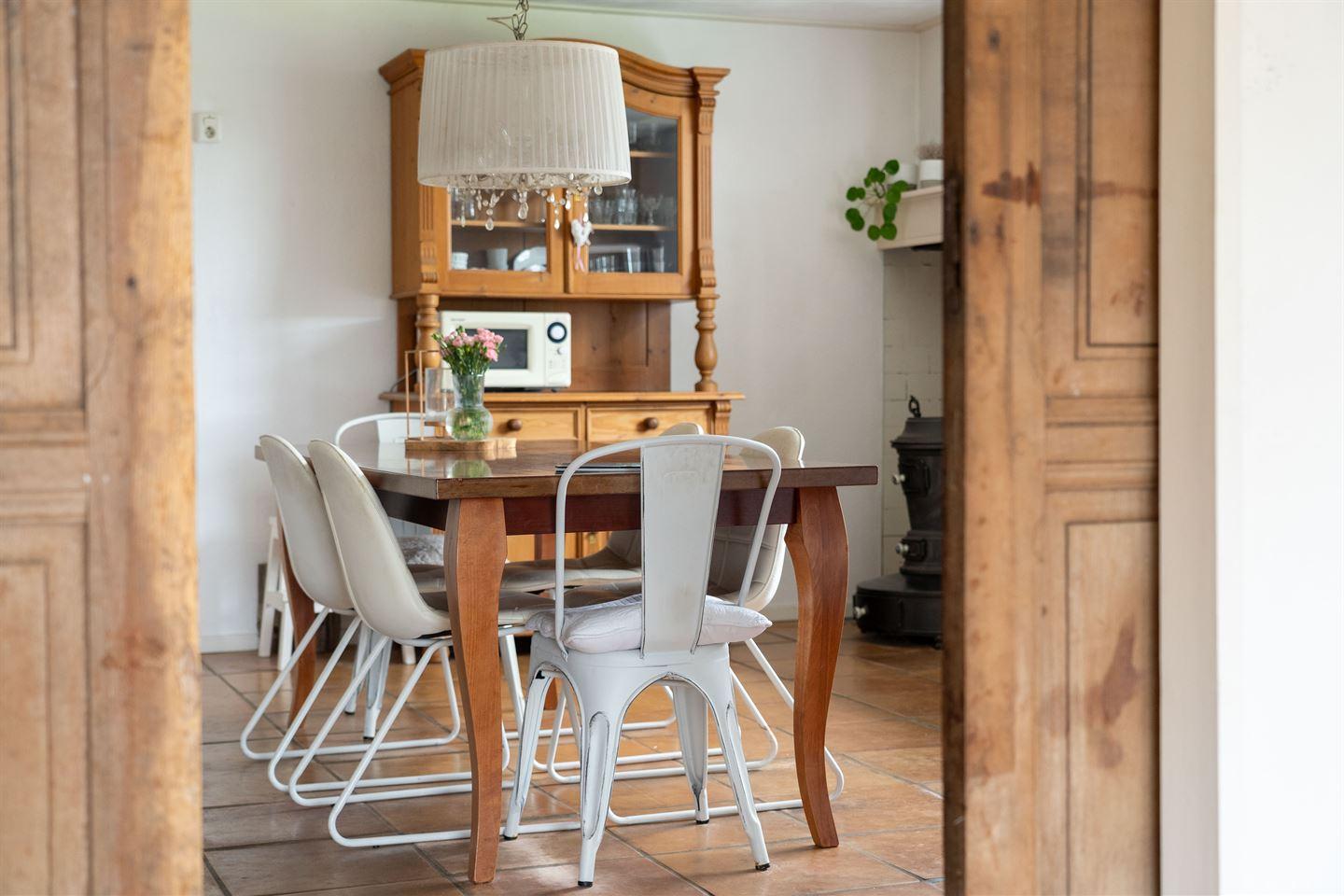 Vrijstaande woning te koop: Hoofdstraat 20, Stedum