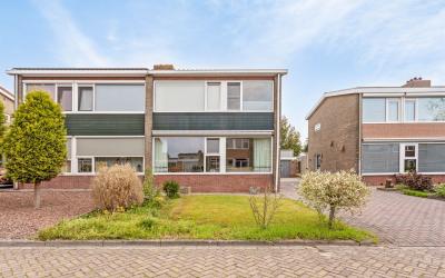 Grachtstraat 11
