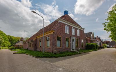 van Ewsumweg 1