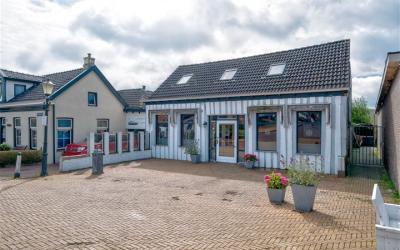Churchillweg 2
