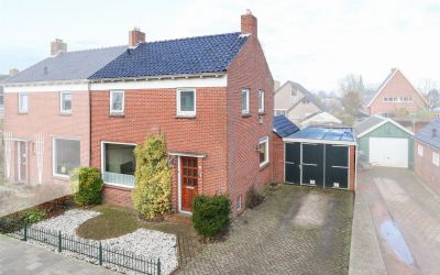 Spoorstraat 18