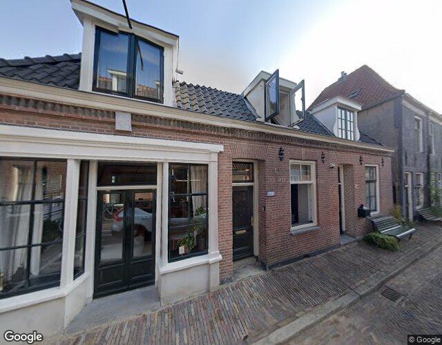 Middenstraat 111