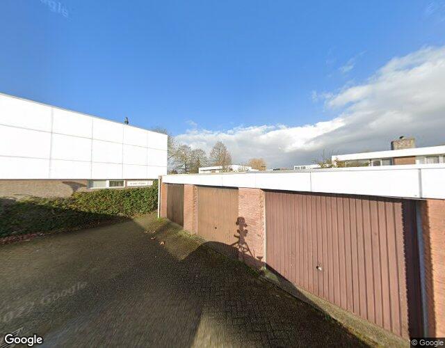 In het Midd. 85