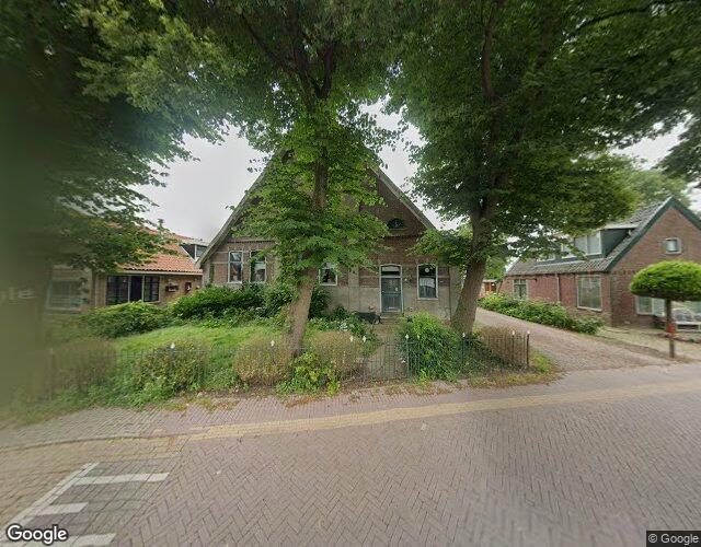 Dorpsstraat 13