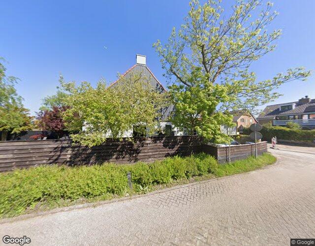 Dorpsstraat 8