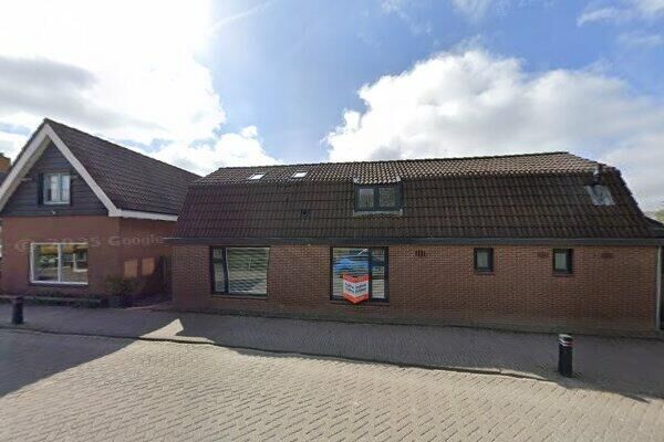 Dorpsstraat 107