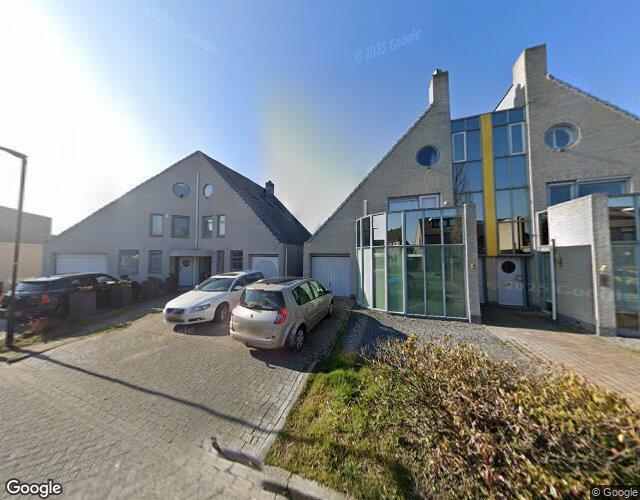 Moerbeeklaan 8