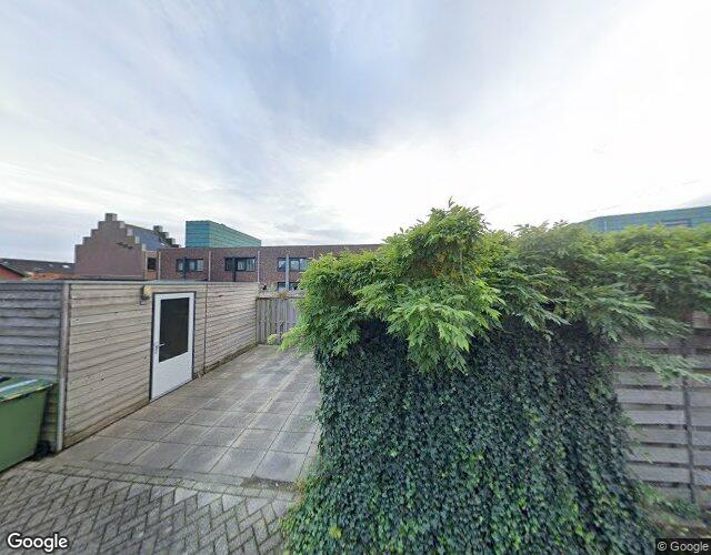 Tuin van Fr. 8