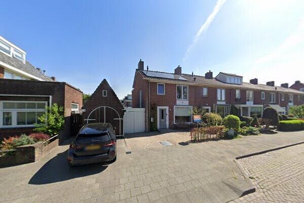 Cort van der Lindenkade 13