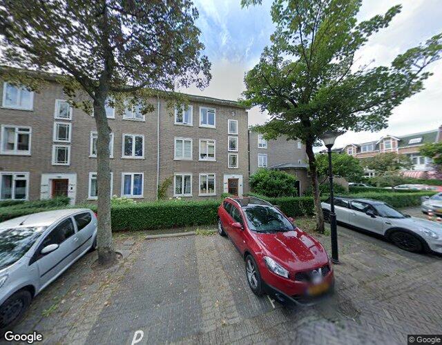 Koninginnelaan 32