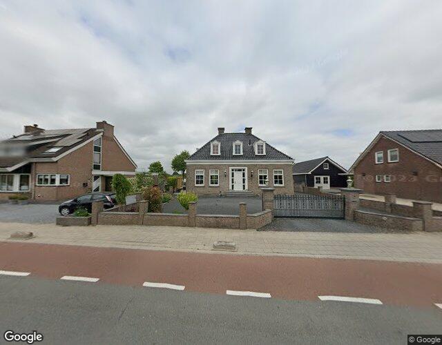 Voorweg 105