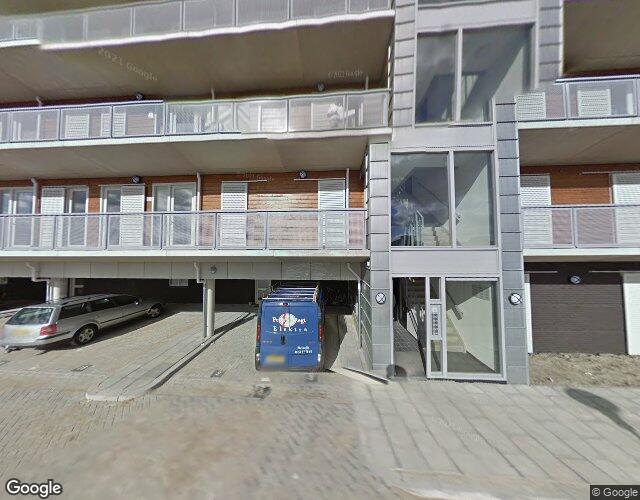 Muiderstraat 131