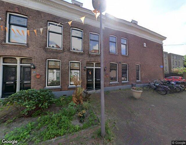 Drievriende. 14-A