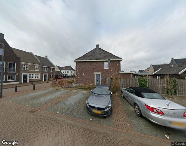Nieuwe Oost. 15