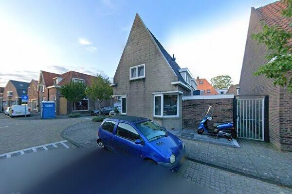 Middenstraat 11