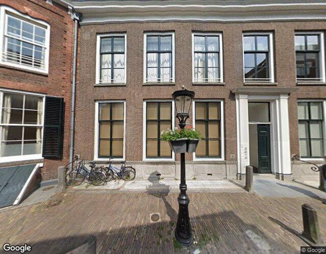 Achter St.-. 84