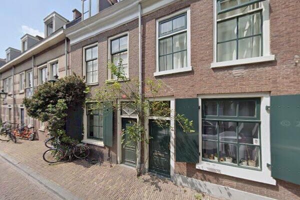 Vrouwjuttenstraat 38