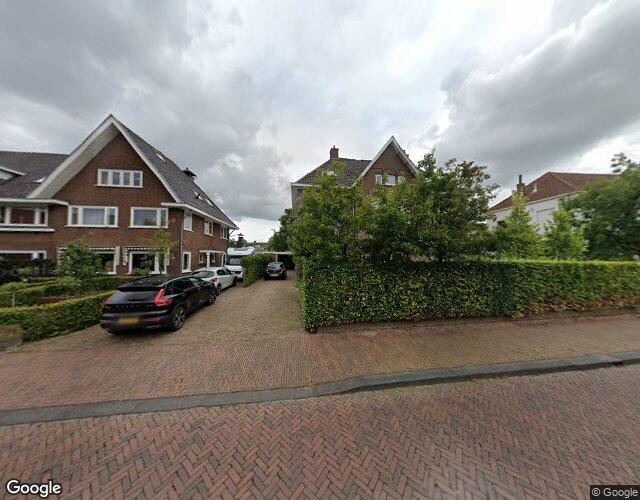 Spoorstraat 30