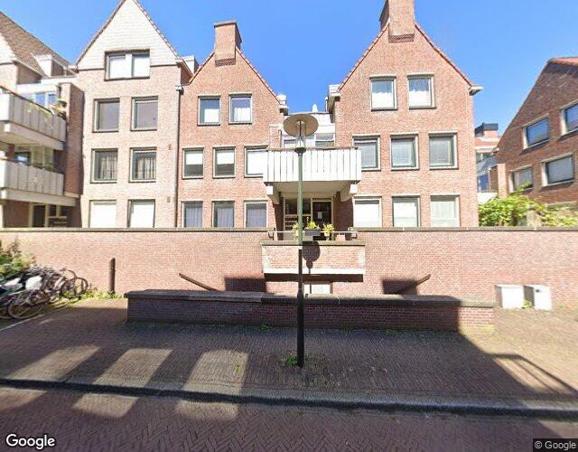 Binnen de V. 30