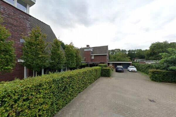 Dr. Hein Hoeben laan 7