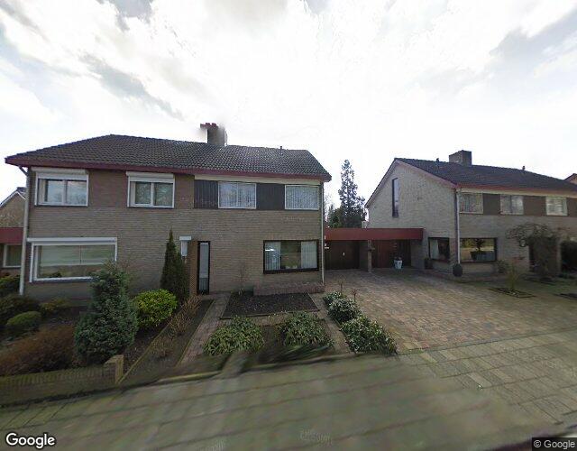 Doornboomst. 26