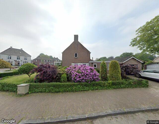 Doornboomst. 11