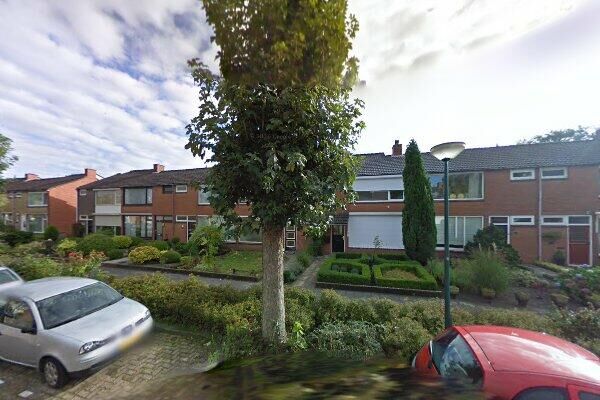 van den Hum. 26