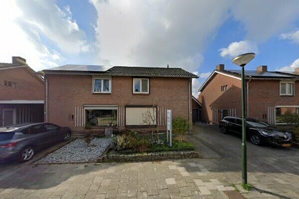 Piet Heinst. 8