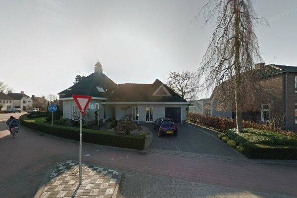 Burgemeester Magneestraat 98