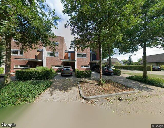 Middenweg 16