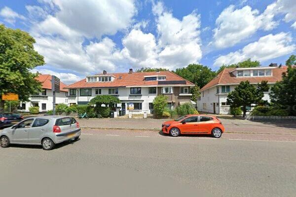 Leenderweg 221