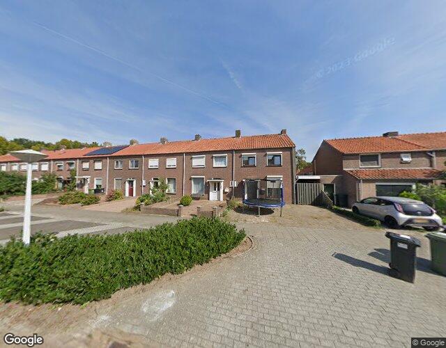 Prof. R. Regoutstraat 51
