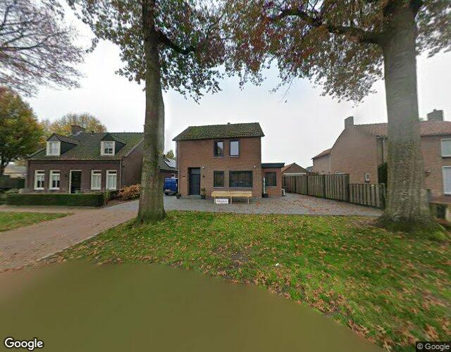 Nieuwe Uitleg 33