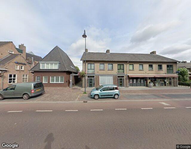 Dorpsstraat 21