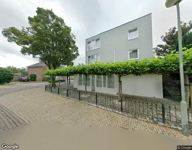 Prins Bernhardstraat 15