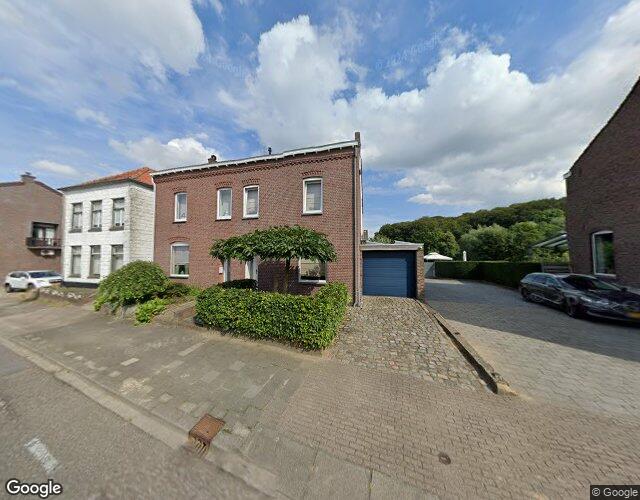Dorpstraat 8
