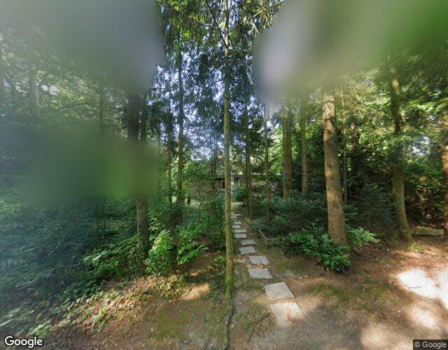 Dennenlaan 1