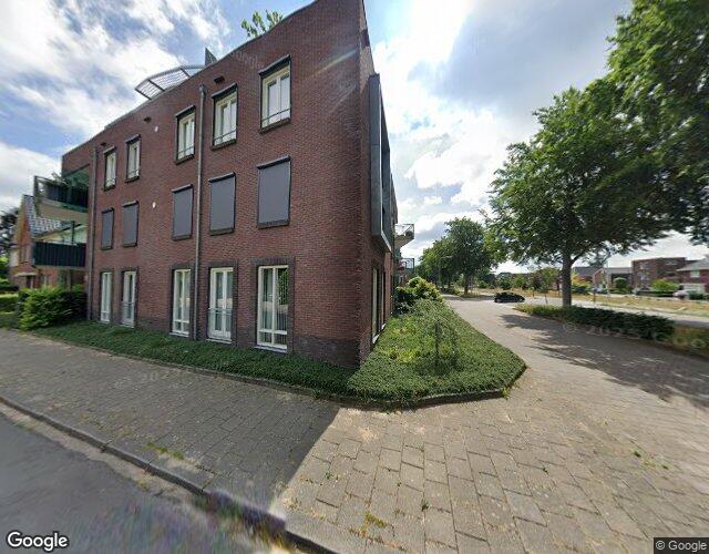 Koninginnel. 105