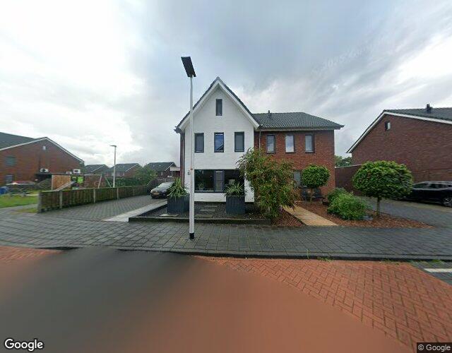 Huis te koop Van Lunterenstraat 11