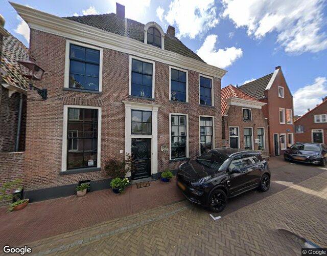Kerkstraat 12