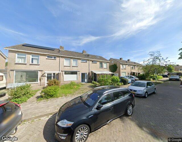 Ds. S. Huis. 83