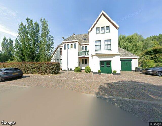 Spoorstraat 28
